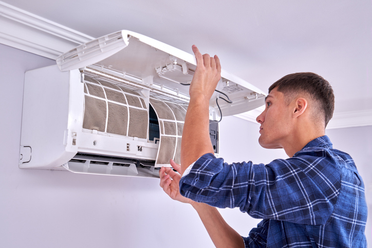 The Connection Between Air Filtration Services and Healthier Living